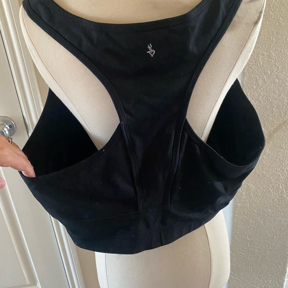 Torrid Active sz 4 or 4X black sports bra
Good used condition - Picture 5 of 6